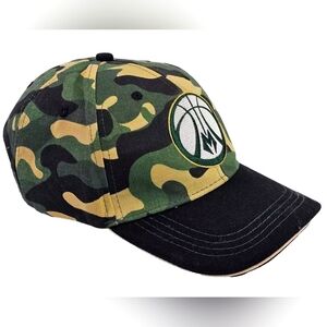 Milwaukee Bucks BBall Fear The Dear BMO Giveaway Camo Hat Strap Back NWOT‎